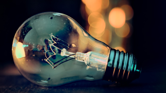 2 Utility Stocks to Buy in February